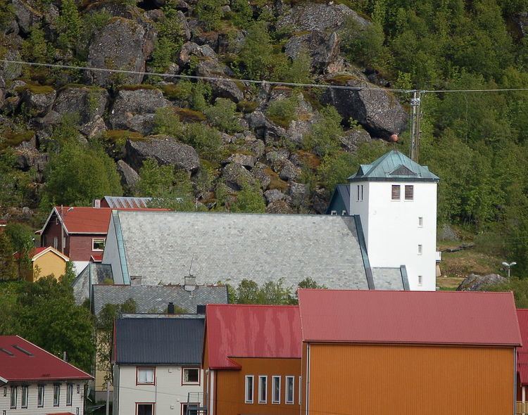 Øksfjord Church