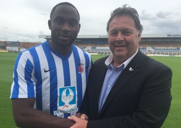 Kudus Oyenuga Ronnie Moore signs former Tottenham Hotspur and Dundee