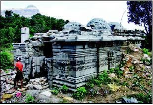 Kukdeshwar Temple getimagedllpathTOIPU201105016ImgPc0060800jpg
