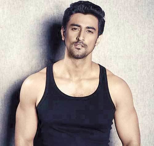 Kunal Kapoor Kunal Kapoor in need for speed Entertainment