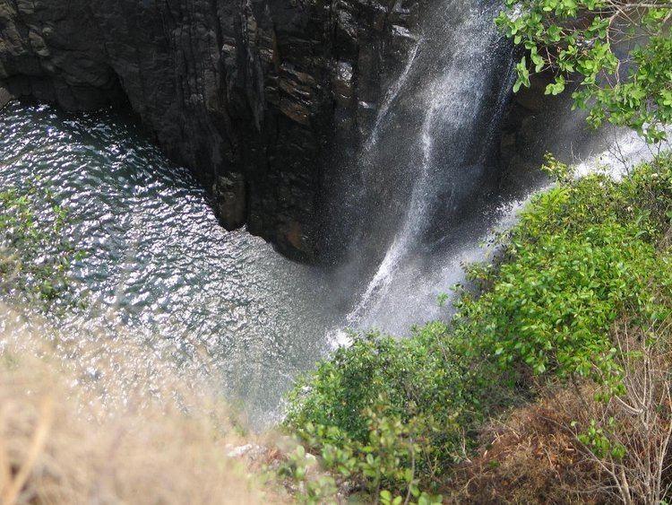 Kundalila Falls wwwzambiatourismcommediaKundalilaFalls161jpg