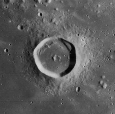 Kunowsky (lunar crater)