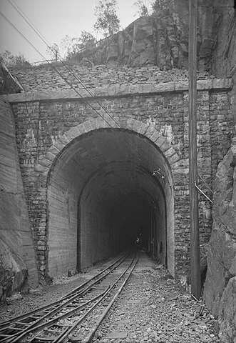 Kvineshei Tunnel