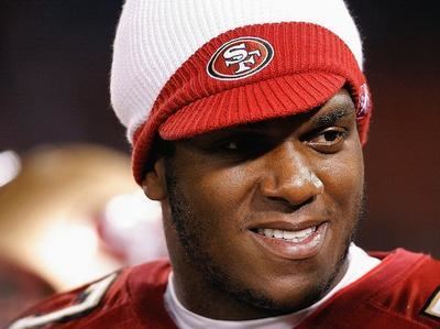 Kwame Harris ExNFLer Kwame Harris Charged for Domestic Violence