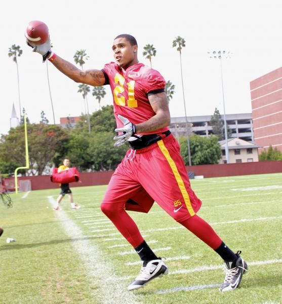 Kyle Prater USC Football Spring Notebook Practice 8 Neon Tommy