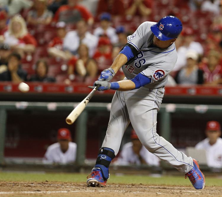 Kyle Schwarber Cubs rookie Kyle Schwarber ties and wins game with homers