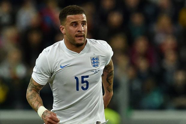 Kyle Walker Video of Spurs star Kyle Walkers girlfriend and a dog is a HOAX