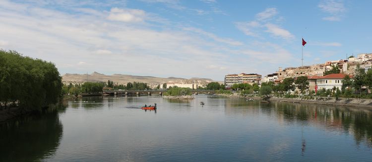 Kızılırmak River uploadwikimediaorgwikipediacommonsbbdKzl