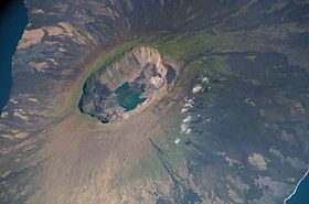 La Cumbre (Galápagos Islands) httpsuploadwikimediaorgwikipediacommonsthu