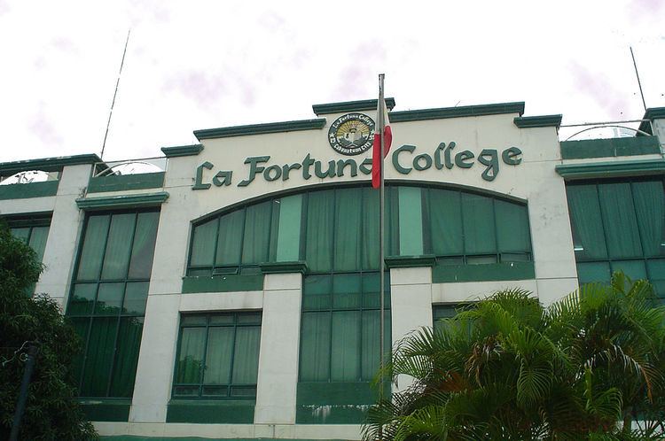 La Fortuna College