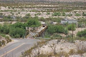 La Linda International Bridge httpsuploadwikimediaorgwikipediacommonsthu