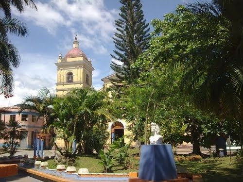 La Palma, Cundinamarca httpsmw2googlecommwpanoramiophotosmedium