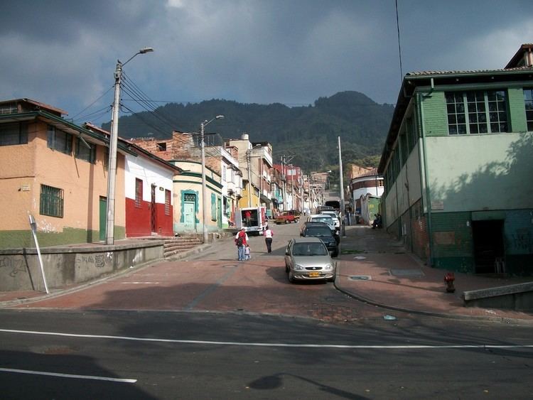 La Perseverancia, Bogotá FilePerseverancia Calle Treinta y uno desde la carrera QuintaJPG