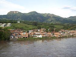 La Pintada, Colombia httpsuploadwikimediaorgwikipediacommonsthu