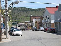 La Tuque, Quebec httpsuploadwikimediaorgwikipediacommonsthu