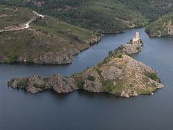 Lac de Grangent httpsuploadwikimediaorgwikipediacommonsthu