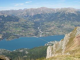 Lac de Serre-Ponçon httpsuploadwikimediaorgwikipediacommonsthu