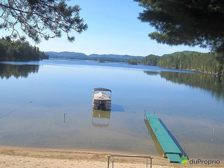 Lac-du-Cerf, Quebec httpsphotosdupropriocomviewcountryhomefor