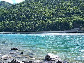 Lac du Verney httpsuploadwikimediaorgwikipediacommonsthu