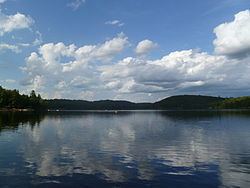 Lac Phillipe httpsuploadwikimediaorgwikipediacommonsthu