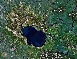 Lac Saint-Jean httpsuploadwikimediaorgwikipediacommonsthu