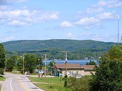 Lac-Sainte-Marie, Quebec httpsuploadwikimediaorgwikipediacommonsthu