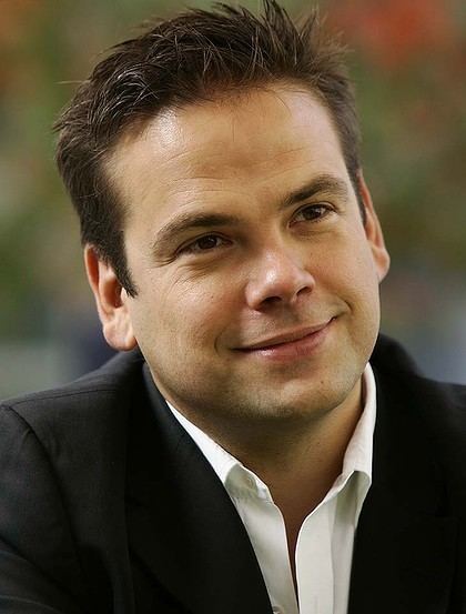 Lachlan Murdoch Lachlan Murdoch with Rupert on Scientology being 39weird