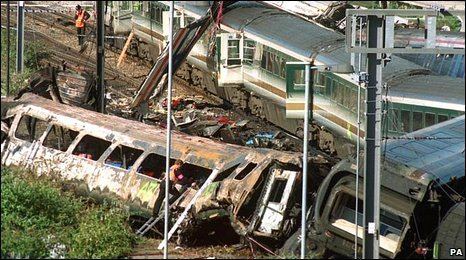 Ladbroke Grove rail crash BBC NEWS UK Haunted by horrors of Paddington