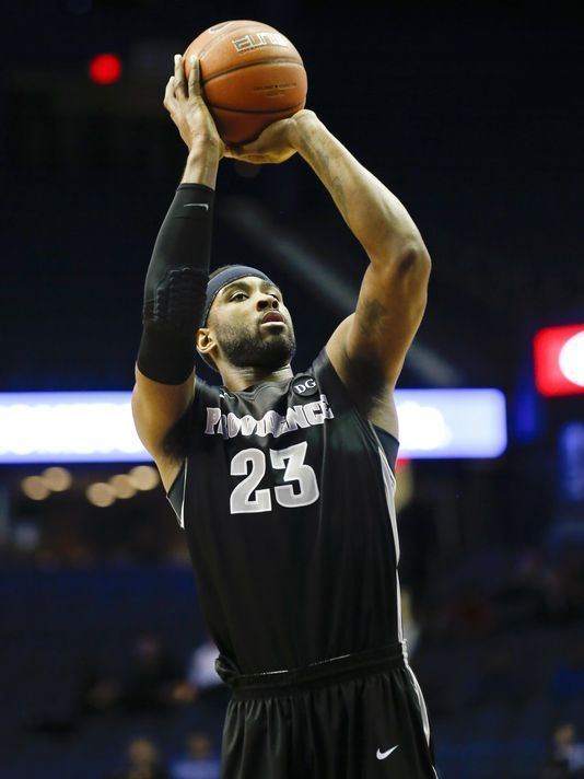 LaDontae Henton LaDontae Henton fighting for NBA shot