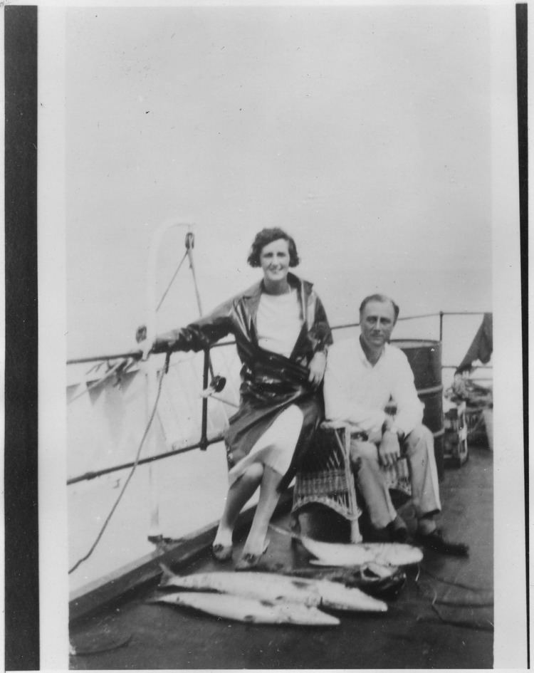 Lady Cynthia Mosley FileFranklin D Roosevelt Lady Cynthia Mosley in Florida NARA