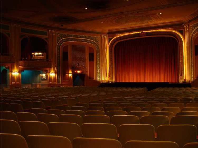 Lafayette Theatre (Suffern)