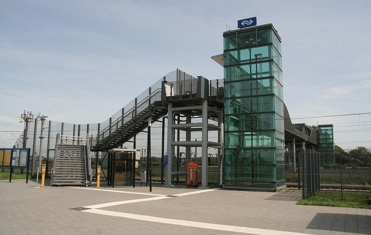Lage Zwaluwe railway station