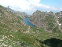 Lago di Aviasco httpsuploadwikimediaorgwikipediacommonsthu