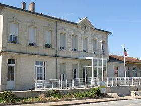 Lagorce, Gironde httpsuploadwikimediaorgwikipediacommonsthu