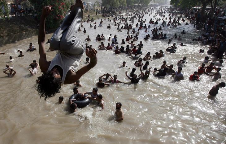 Lahore Canal Lahore CanalA Swimming Pool Free for All Dost Pakistan