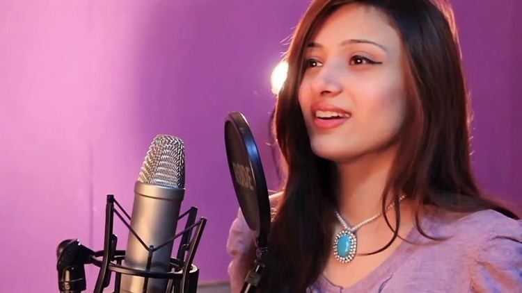 Laila Khan Pashto New Singer Laila Khan First Song quot Za Laila Yama
