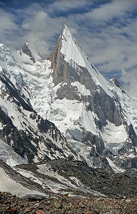 Laila Peak (Hushe Valley) httpsuploadwikimediaorgwikipediacommonsthu