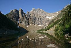 Lake Agnes (Alberta) httpsuploadwikimediaorgwikipediacommonsthu