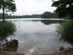 Lake Aheru httpsuploadwikimediaorgwikipediacommonsthu