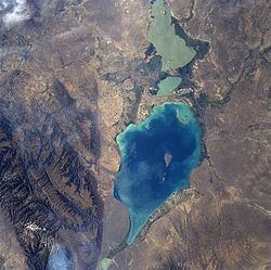 Lake Alakol httpsuploadwikimediaorgwikipediacommonsthu