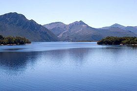Lake Burbury httpsuploadwikimediaorgwikipediacommonsthu