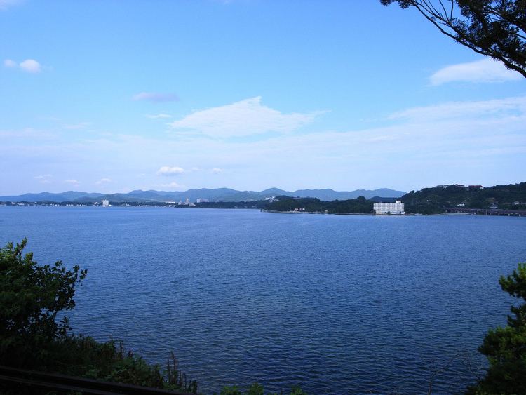 Lake Hamana httpsuploadwikimediaorgwikipediacommons55