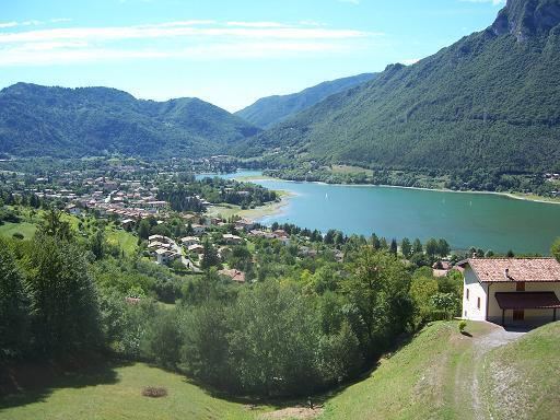 Lake Idro httpsuploadwikimediaorgwikipediacommons00