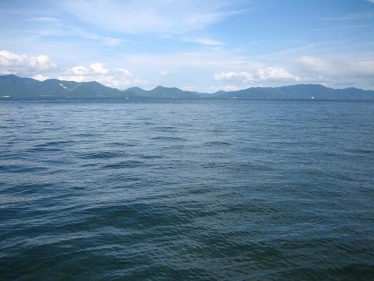 Lake Inawashiro httpsuploadwikimediaorgwikipediacommons22