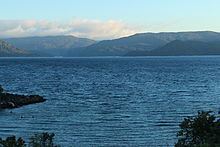 Lake Waikaremoana Great Walk httpsuploadwikimediaorgwikipediacommonsthu