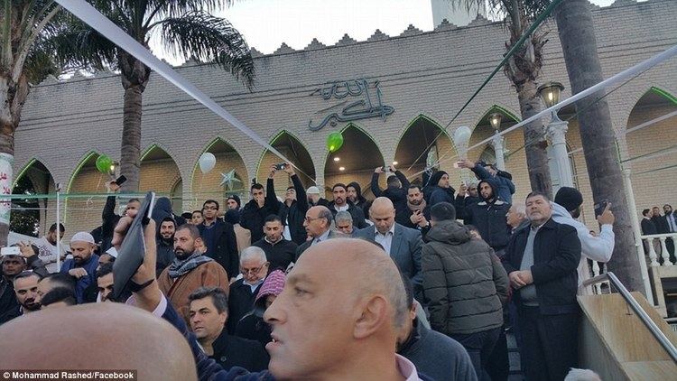 Lakemba Mosque Muslims in Sydney39s Lakemba Mosque mark the end of Ramadan and start