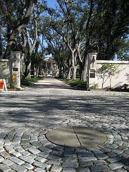 Lakewood, New Orleans httpsuploadwikimediaorgwikipediacommonsthu
