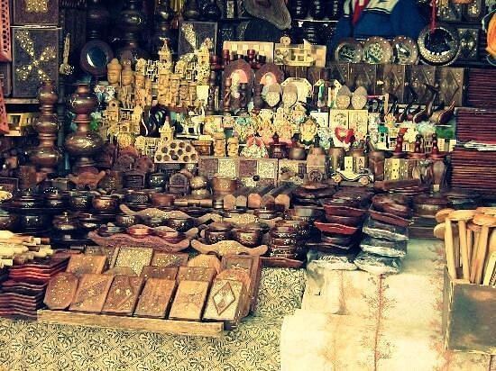 Lakkar Bazaar httpsmediacdntripadvisorcommediaphotos05