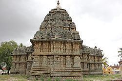 Lakshminarasimha Temple, Javagal httpsuploadwikimediaorgwikipediacommonsthu