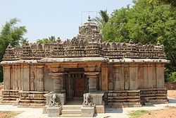 Lakshminarasimha Temple, Vignasante httpsuploadwikimediaorgwikipediacommonsthu